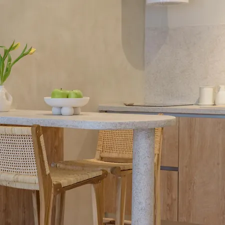 Minimalist Oasis In Athens-2